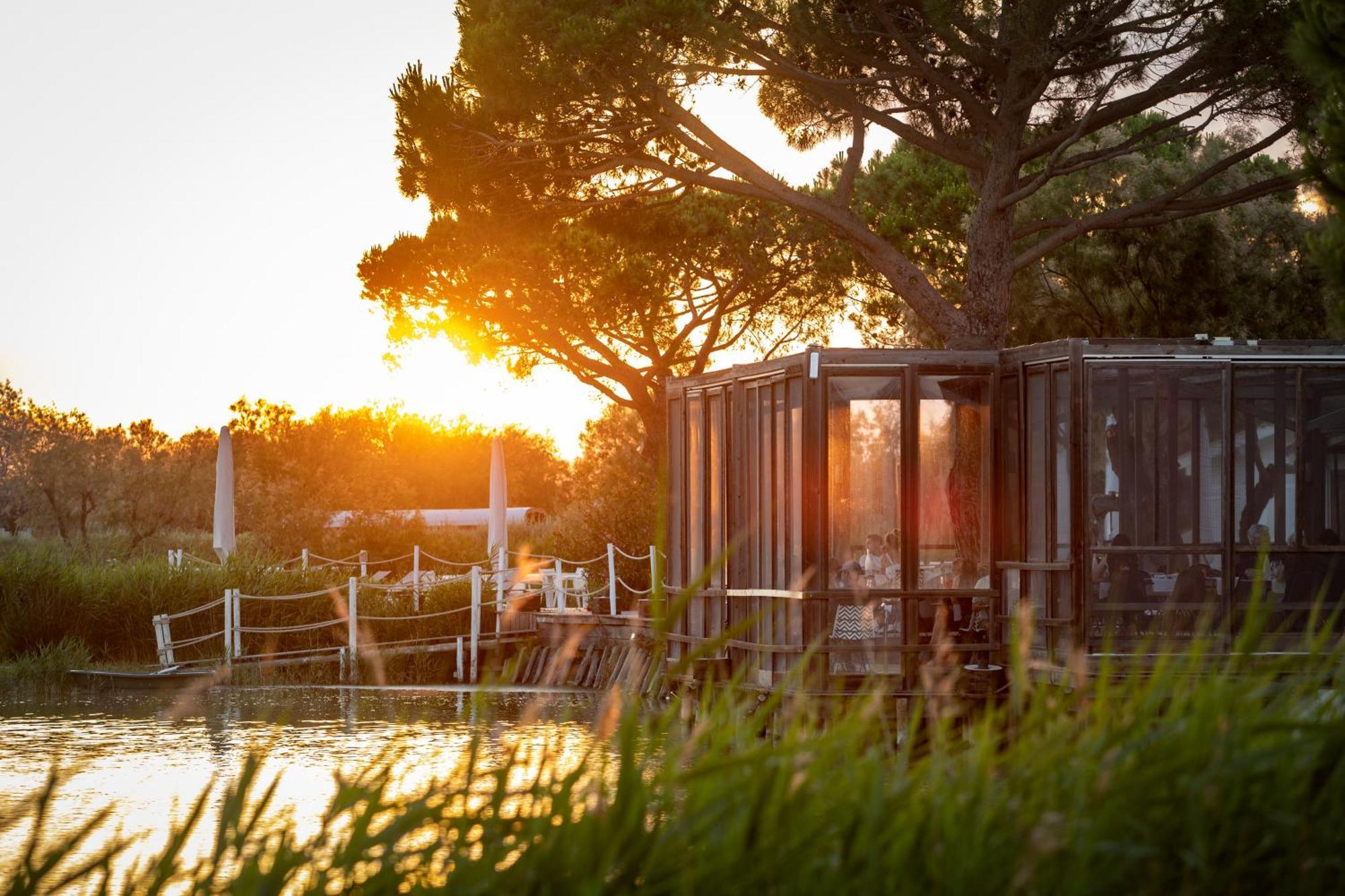 Mas De La Fouque - Hotel & Spa Saintes-Maries-de-la-Mer Bagian luar foto