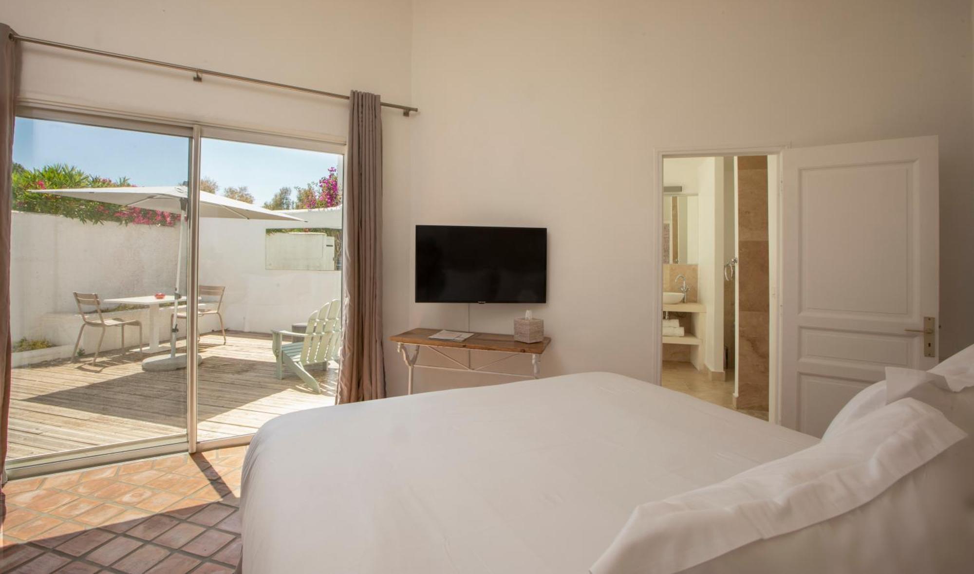 Mas De La Fouque - Hotel & Spa Saintes-Maries-de-la-Mer Bagian luar foto